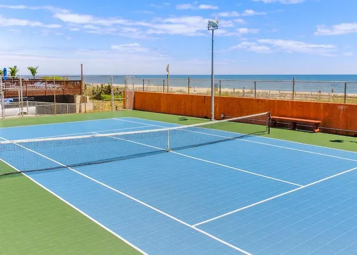 Ferienhaus Updated Oceanfront With Balcony Ac Washer & Dryer Pools & Sauna Ocean Stadt
