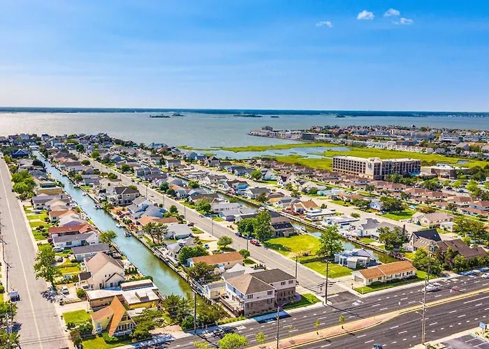 Updated Oceanfront With Balcony Ac Washer & Dryer Pools & Sauna Ferienhaus *